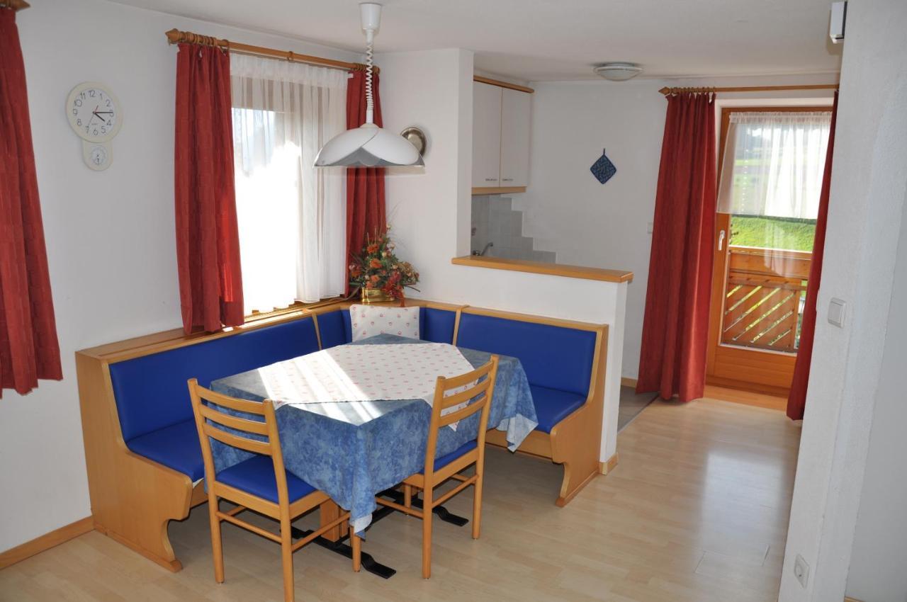 Appartements Wiesenheim Rasun di Sopra Chambre photo
